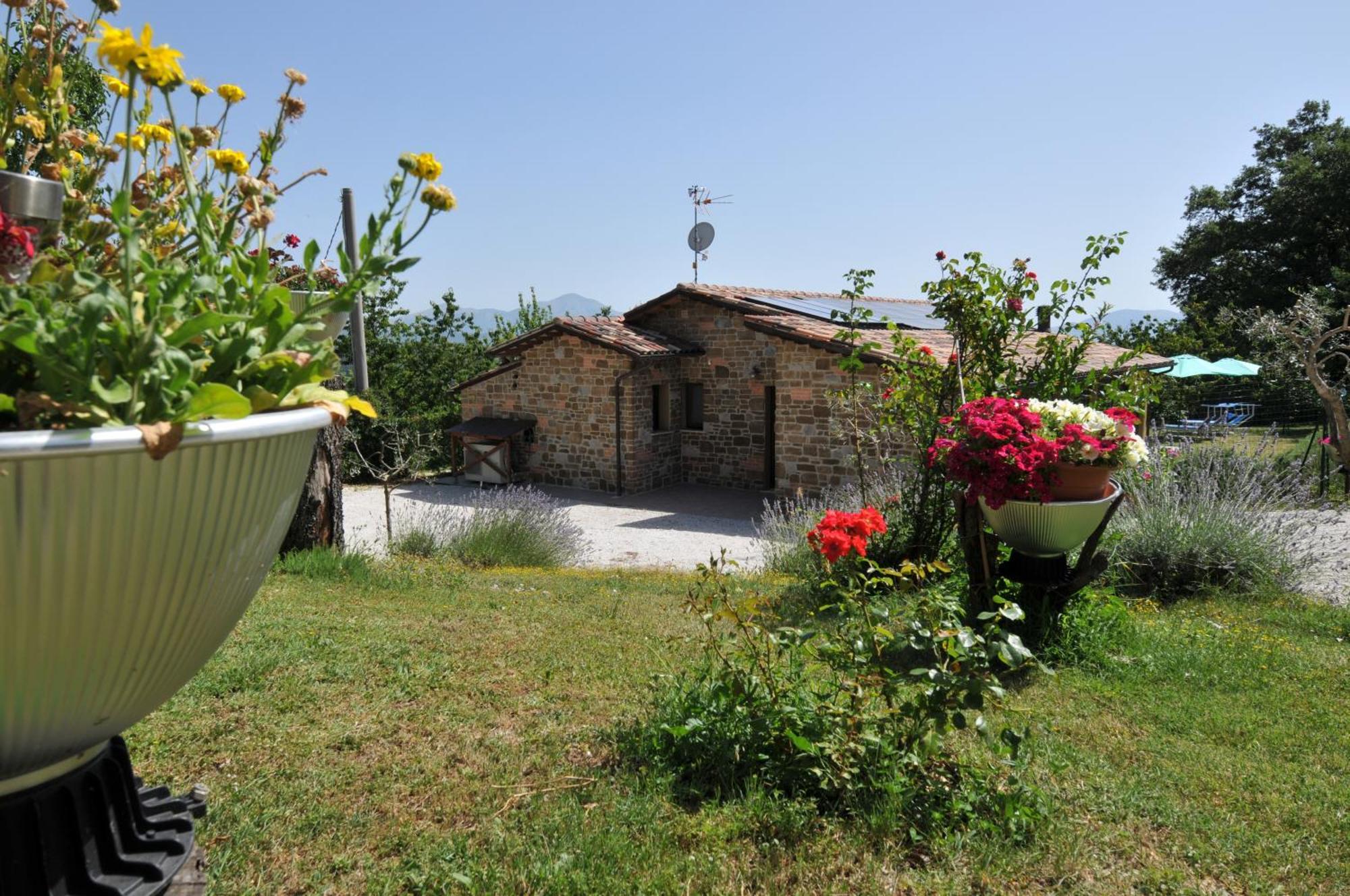 Casalotto Francescano Mengara Buitenkant foto
